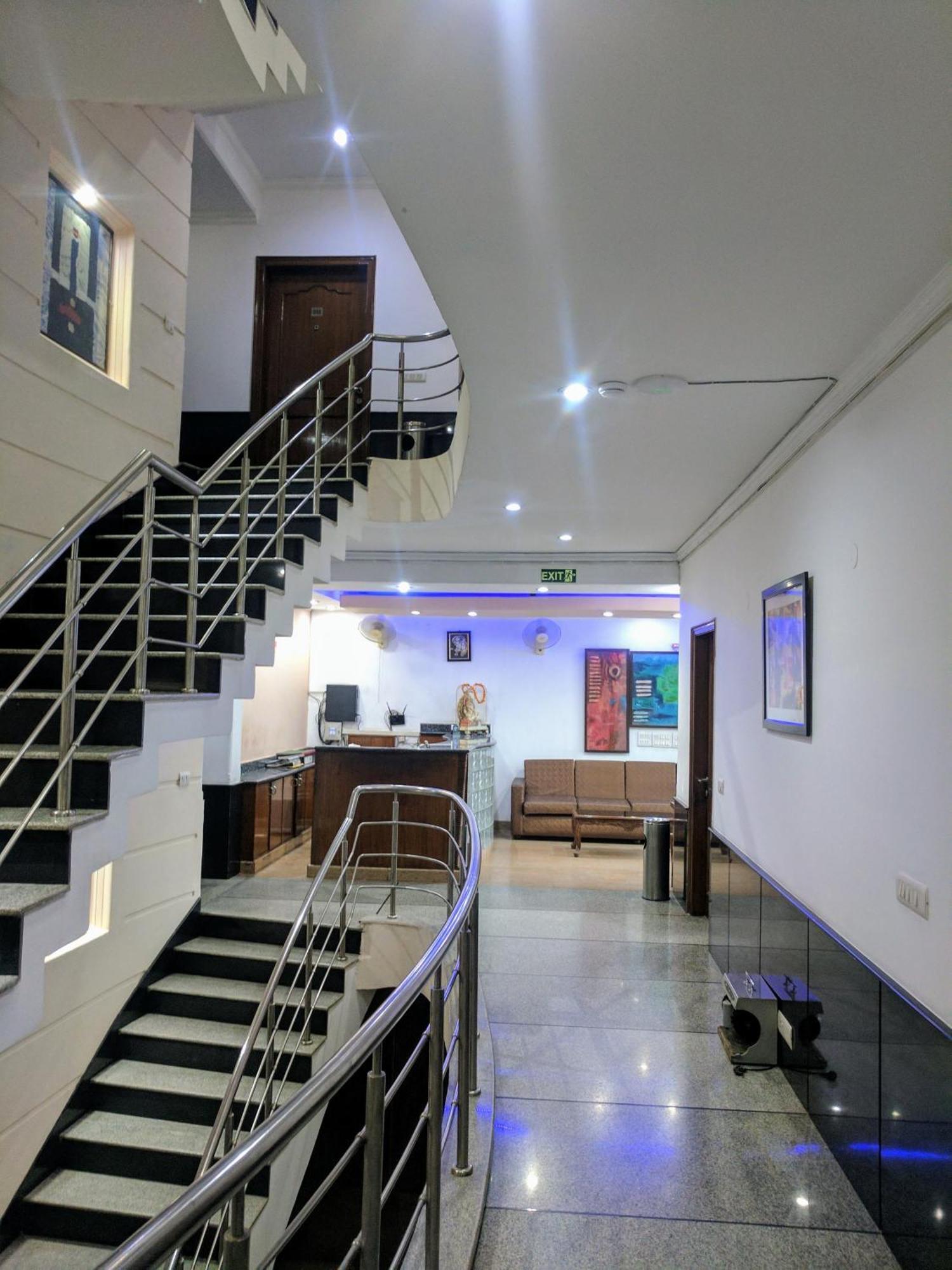 Hotel Exotica Leisure Valley, Gurgaon Exterior foto